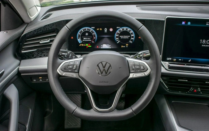 Volkswagen Passat cena 192500 przebieg: 5, rok produkcji 2024 z Ostrów Lubelski małe 277